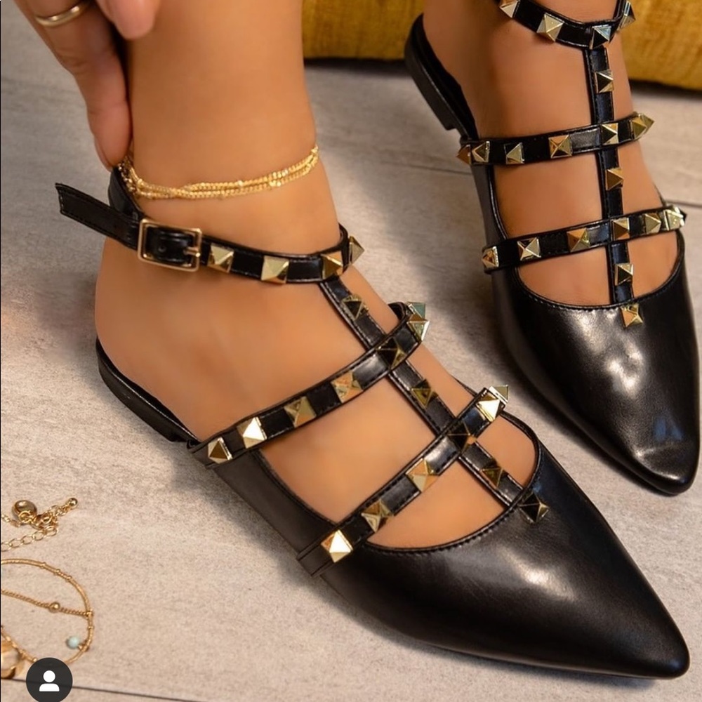 Black studded pointed toe flat - Picture 3 of 3